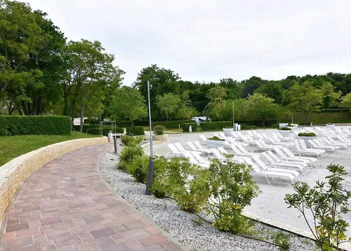 Noa 4 By Interhome * Tar-Vabriga